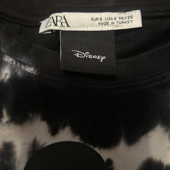Zara Disney Crop Top - Picture 4 of 4